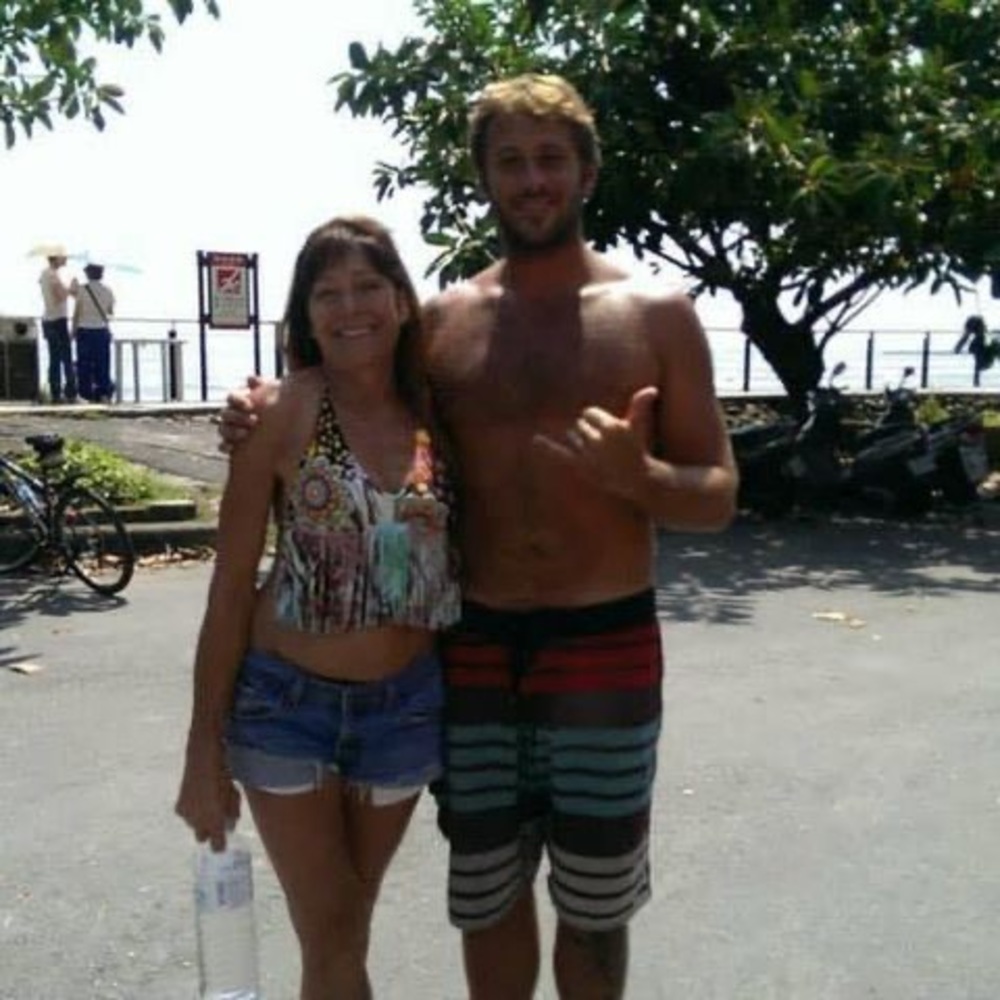 Meet your Posher, Caroline